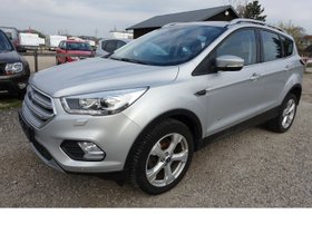 FORD Kuga Titanium Kamera Parkassyst Leder Navi Bi-Xenon...