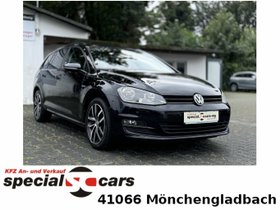 VW Golf Variant Cup BMT / PANO / Kamera / DSG / AHK