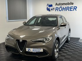 Alfa Romeo Stelvio 2.0 Turbo Super Q4 Navi Kamera Xenon H&K