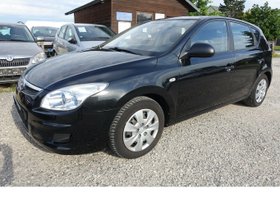 HYUNDAI i30 Classic Klima Ganzjahresreifen 1. Hand