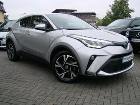 TOYOTA C-HR 2.0Hybrid Team D Navi Kamera