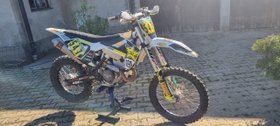 Husqvarna FE 250 – Baujahr 2019 – Nur 33,5 Betriebsstunden!