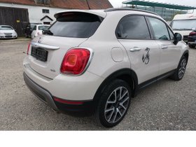 FIAT 500X Cross Plus Allrad Kamera PDC Alu 18''...
