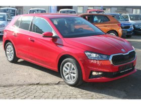 SKODA Fabia TSi Alu PDC LED 5-JahreGara SOFORT !!