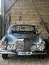 Mercedes-Benz W111 280SE Coupe