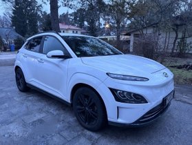 HYUNDAI Kona elektro 150/NaviCAM/LED/Lenkrhzg/Schiebed.