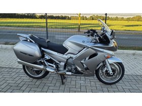 YAMAHA FJR 1300 A KOFFER+ HELM...