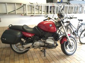 Die  R1100R  freut sich von Dir bewegt zu werden