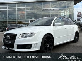 AUDI RS4 Avant 4.2 FSI quattro BI-XENON/SCHALE/NAVI...