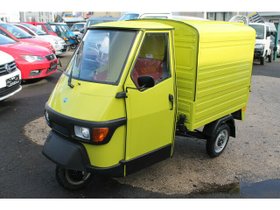 PIAGGIO APE 50 25km/h Kasten LED SOFORT !!