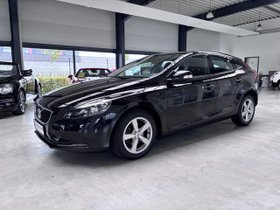 VOLVO V40 KINETIC KLIMA+NAVI+EINPARKHILFE+TEMPOMAT+ALU