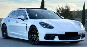 Porsche Panamera GTS Sport Turismo