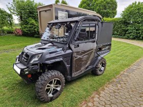 CF Moto UForce 800 - mit Seilwinde und Hardtop