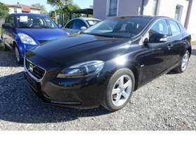 VOLVO V40 You! Klimaautom. AHK abn. Alu WR Sitzheizung