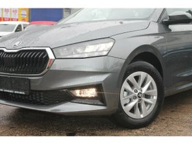 SKODA Fabia TSi Alu PDC LED AHK 5-JahreGara SOFORT !!