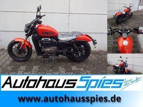 QJ MOTOR  CHOPPER 2-ZYLINDER