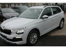 SKODA Kamiq 1,5 TSi DSG AHK Sitzh Kam PDC SOFORT !!!...
