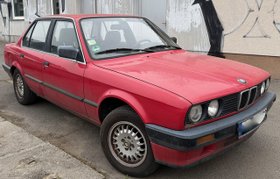 BMW E30 318i Facelift