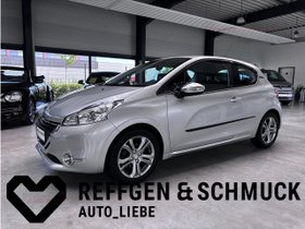 PEUGEOT 208 ALLURE KLIMA+TEILLEDER+EINPARKHILFE+ALLWETTE