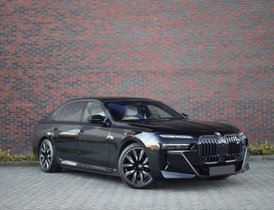 BMW M760e xDrive