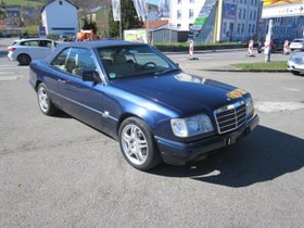 MERCEDES-BENZ E 200 Cabrio...