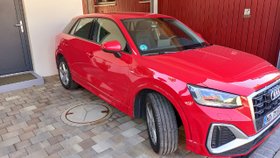 Q2 35 TFSI S tronic S line AHK  Navi noch 2 Jahre Werk-Garantie