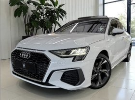 AUDI A3 Sportback 40 TFSI e S line + Audi Garantie